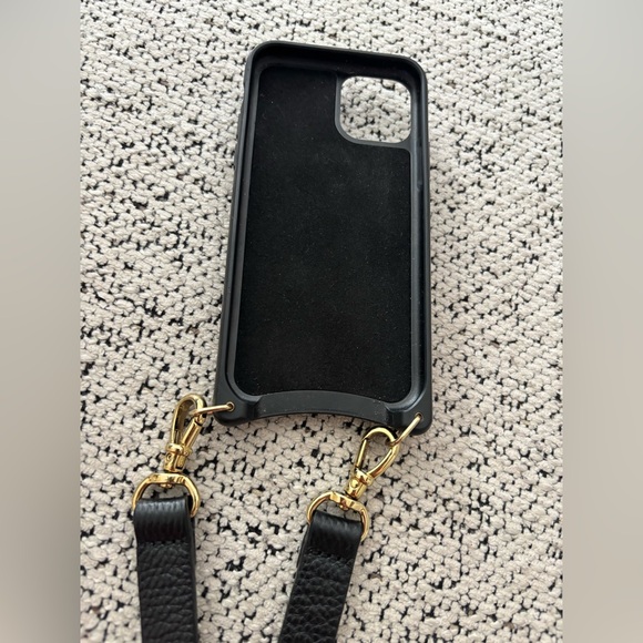 Bandolier Pebble Leather Crossbody Bandolier in Black/Gold /iPhone 11 Pro📱 - Picture 8 of 9